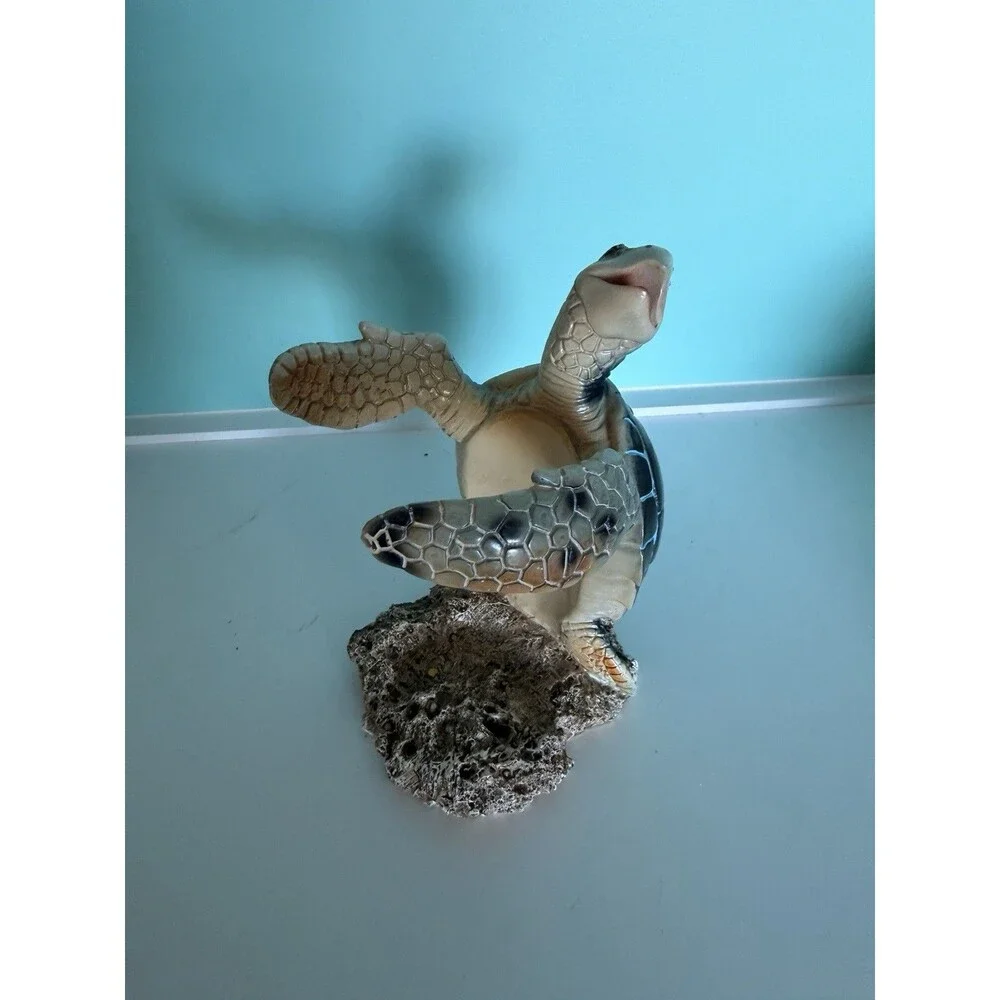 Sea Turtle Wine Bottle Holder Decorative Resin Figurine Coastal Bar Decor Green